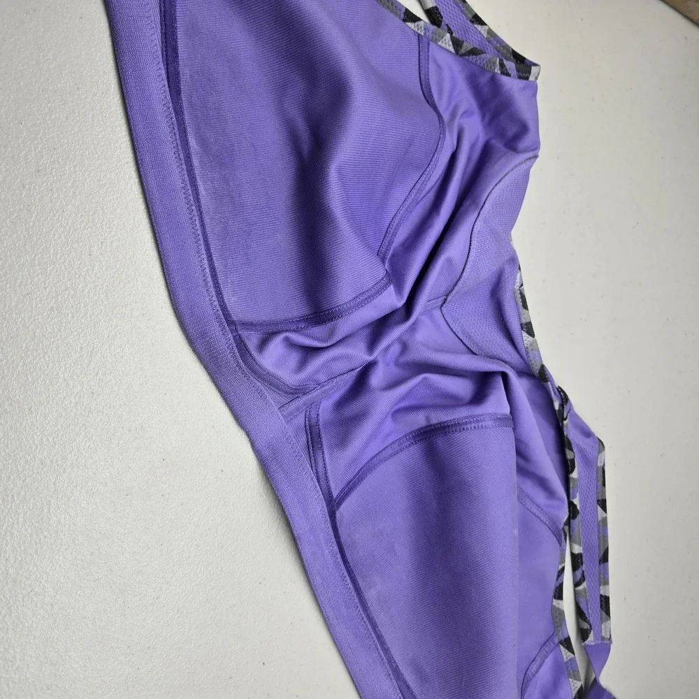 Glamorise Women Sports Bra 50DD Purple Geometric Wireless Adjustable Straps READ